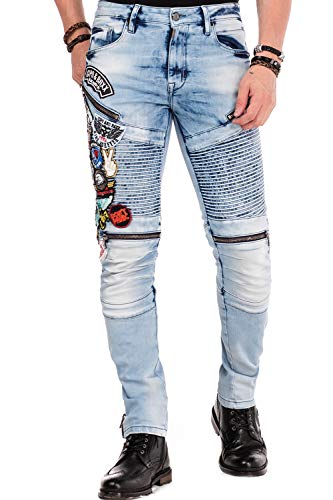 Cipo & Baxx Herren Jeanshose Biker STYL Slim Fit Denim Design Aufnähern Straight Fit Jeans Hose CD490 Blau W31 L34 von Cipo & Baxx