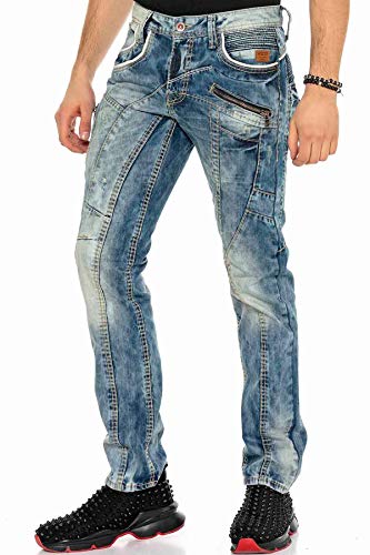 Cipo & Baxx Herren Jeans C-1150 – Regular Fit Jeans Hose, Modern Denim Blau im einzigartigen Design, Bequeme Herren Freizeithose mit markanten Nähten und modischem Look - C-1150-W32-L34 von Cipo & Baxx