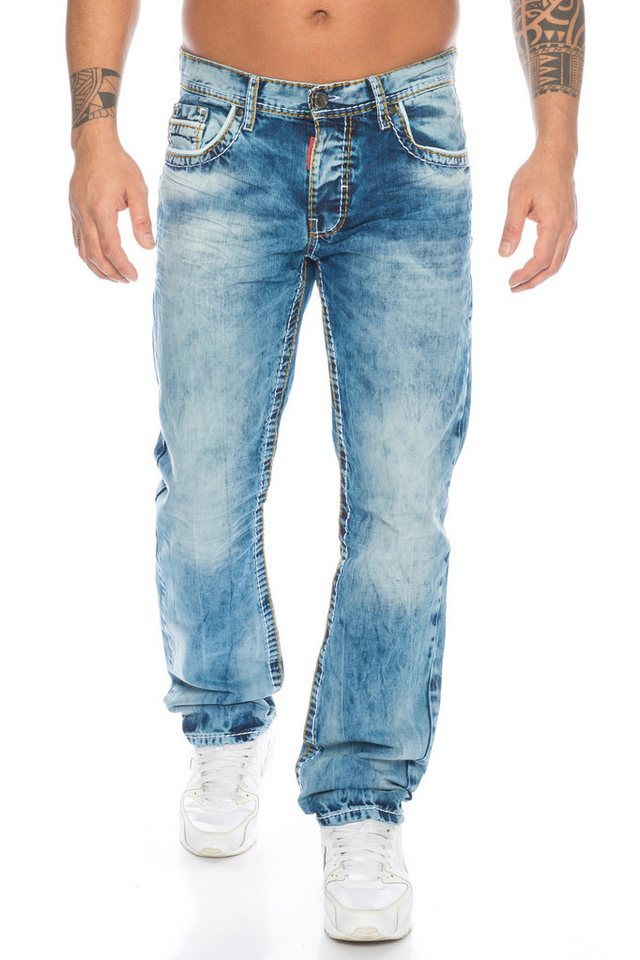 Cipo & Baxx Regular-fit-Jeans Herren Jeans Hose mit ausgefallenem Kontrastnahtdesign Verschiedene dicke Kontrastnähte und kleine Akzente von Cipo & Baxx