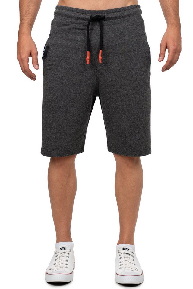 Cipo & Baxx Sweatshorts Herren Regular Fit Capri Hose Mid Waist BA-CK271 Kordelzug mit farblichen Akzenten von Cipo & Baxx