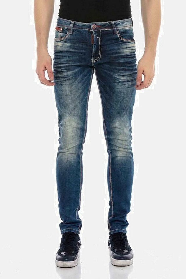 Cipo & Baxx Straight-Jeans Jeans im Straight Fit-Schnitt, CD557 von Cipo & Baxx