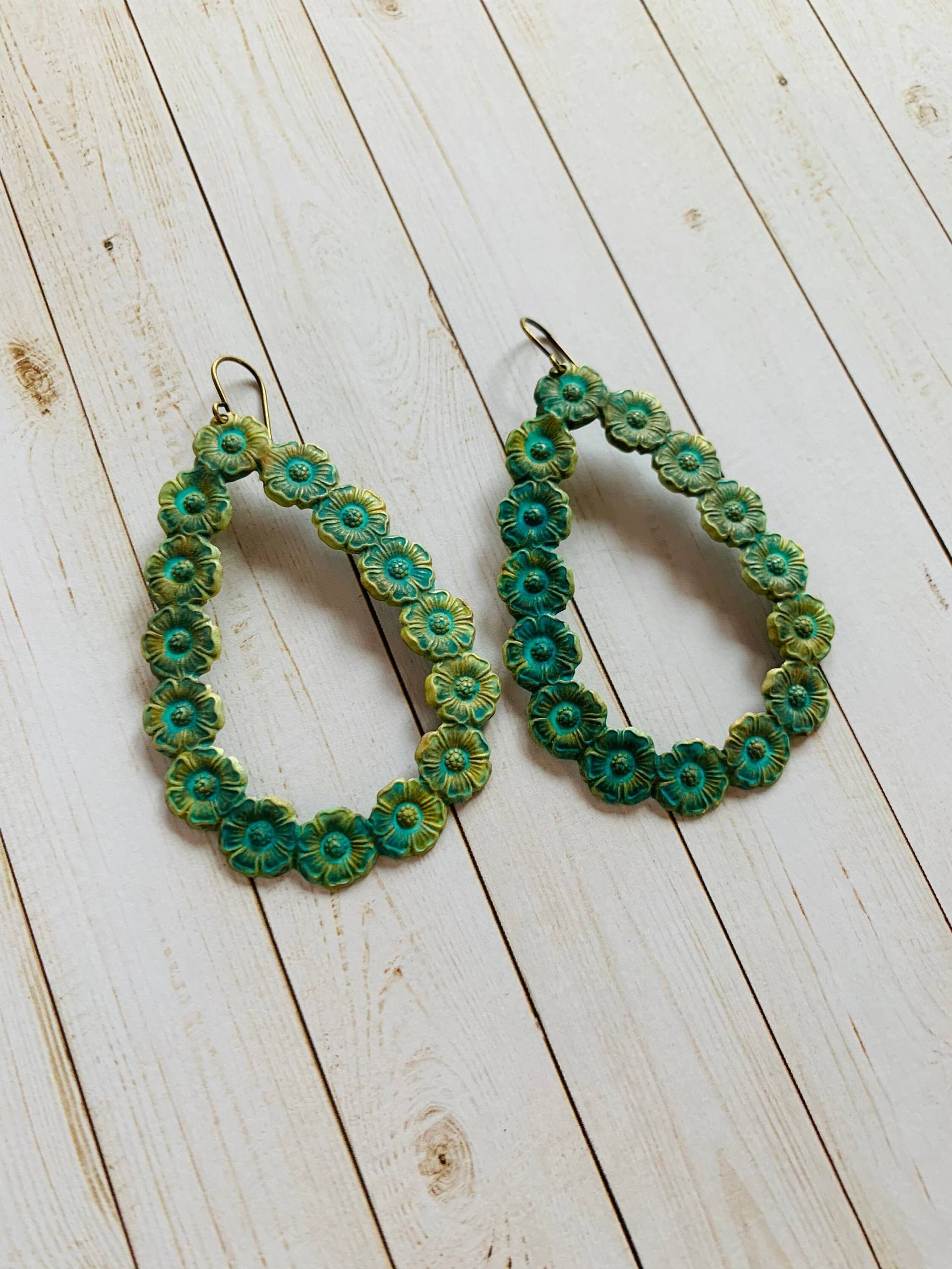 Große Grünspan Blumen Ohrringe Patina Schmuck Boho Große Grünspan Blumen Ohrringe Patina Schmuck Boho von CircaAD