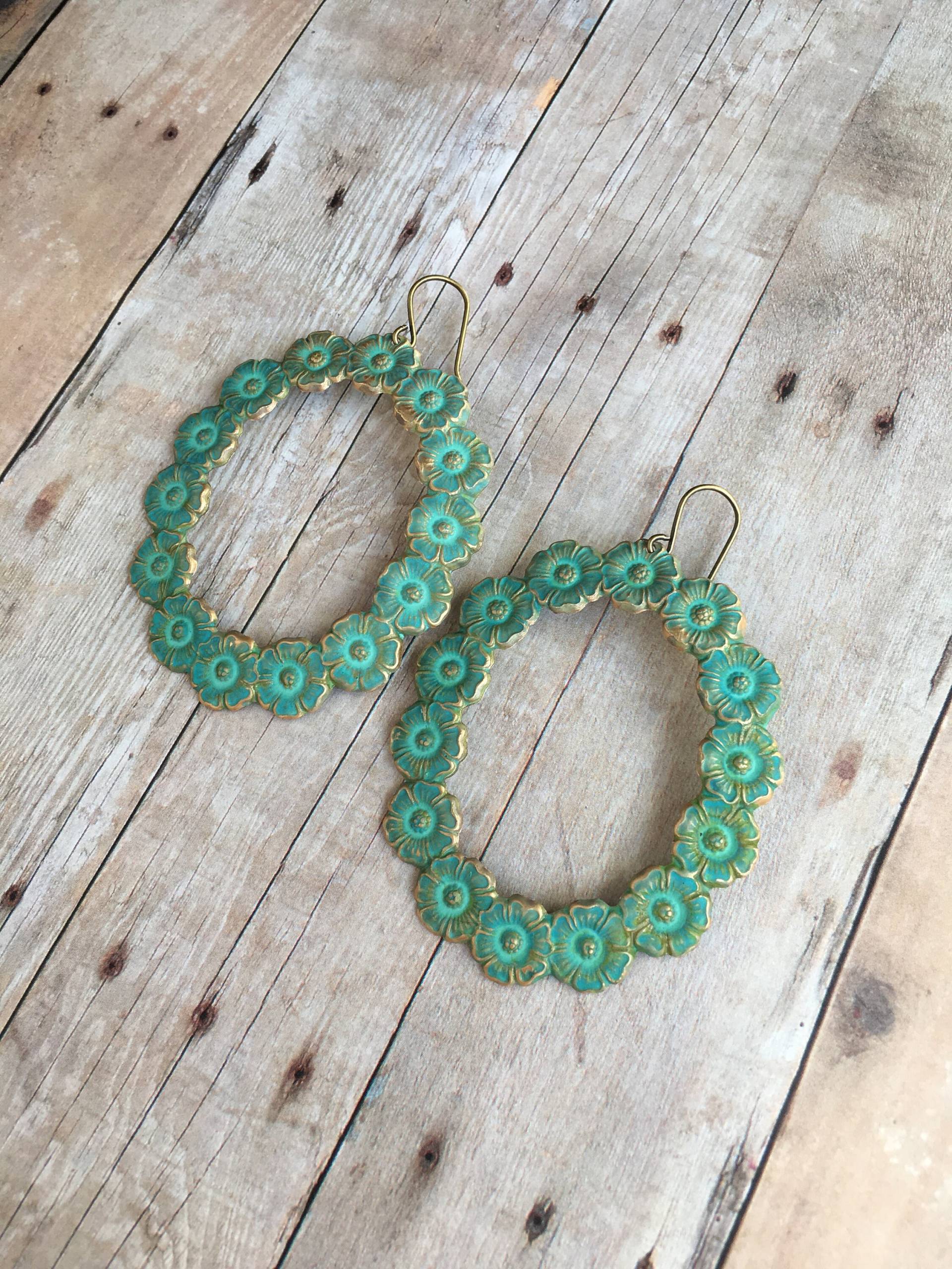Große Grünspan Boho Blumen Ohrringe Patina Schmuck Große Grünspan Boho Blumen Ohrringe Patina Schmuck von CircaAD
