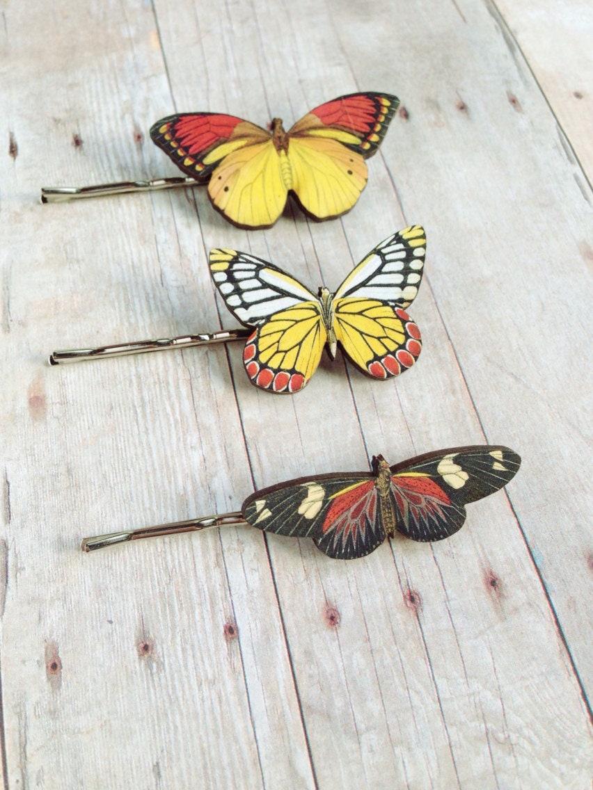 Rot Gelb Schwarz Schmetterling Haar Accessoire Fairy Haarspange Rot Gelb Schwarz Schmetterling Haar Accessoire Fairy Haarspange von CircaAD