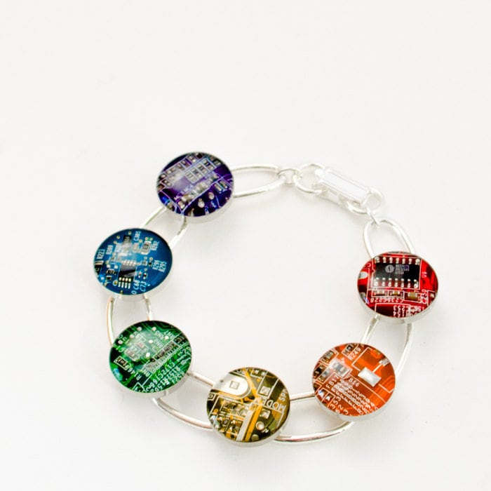 Platinen Link Regenbogen Armband, Geeky Computer Schmuck, Techie Tragbare Technologie, Chakra Armband Platinen Link Regenbogen Armband, Geeky Computer Schmuck, Techie Tragbare Technologie, Chakra Armband von CircuitBreakerLabs