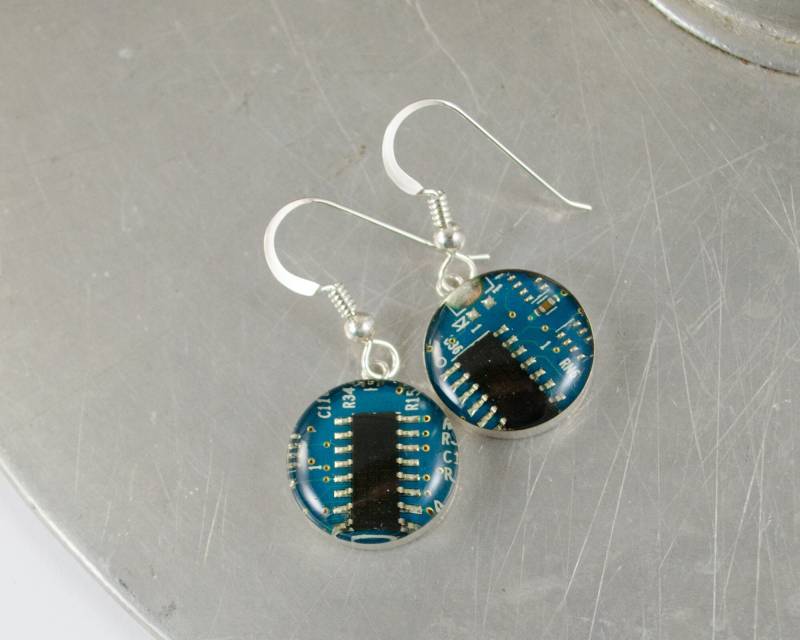 Platinen Ohrringe, Türkis Blau Sterling Silber Schmuck, Geek Software Ingenieur, Frauen in Der Computertechnik, Wearable Technologie von CircuitBreakerLabs