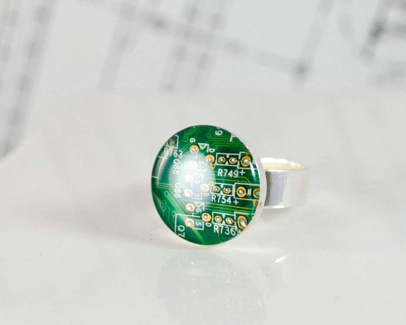 Recycled Platine Ring Verstellbar Grün, Computer Schmuck von CircuitBreakerLabs