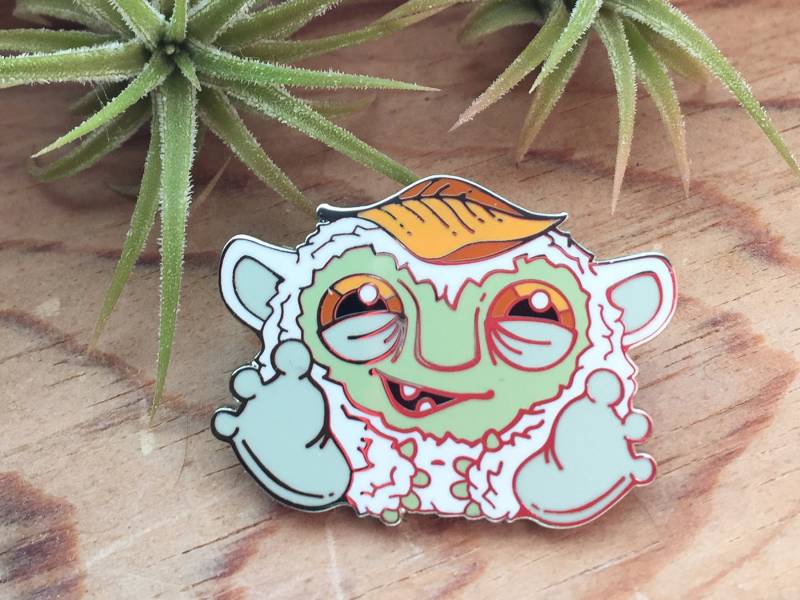 Limitierte Auflage Emaille Pin - Baby Yeti Mit Blatt Süße Minze Farbige Wesen Orange-Blatt Harten Zahnschmelz Anstecknadel Limitierte Auflage Emaille Pin - Baby Yeti Mit Blatt Süße Minze Farbige Wesen Orange-Blatt Harten Zahnschmelz Anstecknadel von CircusMoonFables