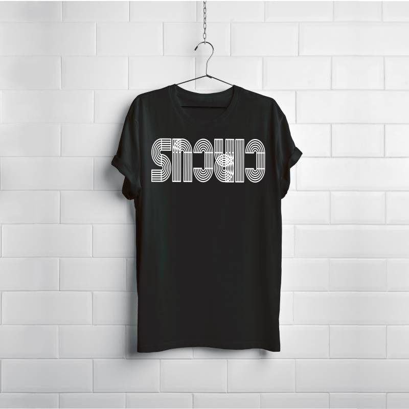 Umgedrehter Zirkus - Aerialist Cirque Aerial Yoga Turner T-Shirt von CirqueSoul