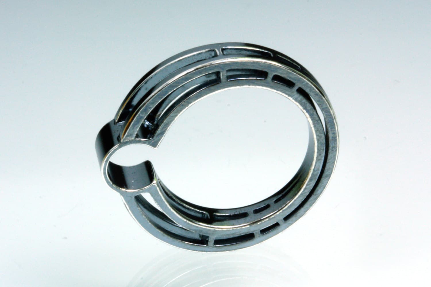Kultige Perlenring von CirridescenceStudios