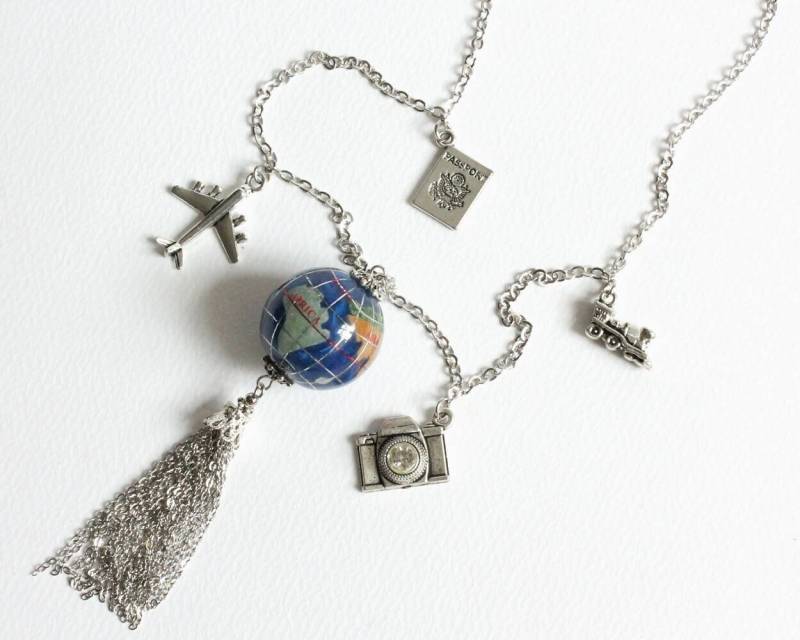 Reisen Sie Rund Um Die Welt Globus Quaste Lange Halskette Reisen Sie Rund Um Die Welt Globus Quaste Lange Halskette von CissyPixie