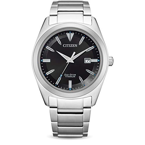 Citizen Herren Analog Eco-Drive Uhr mit Super Titanium Armband AW1640-83E von Citizen