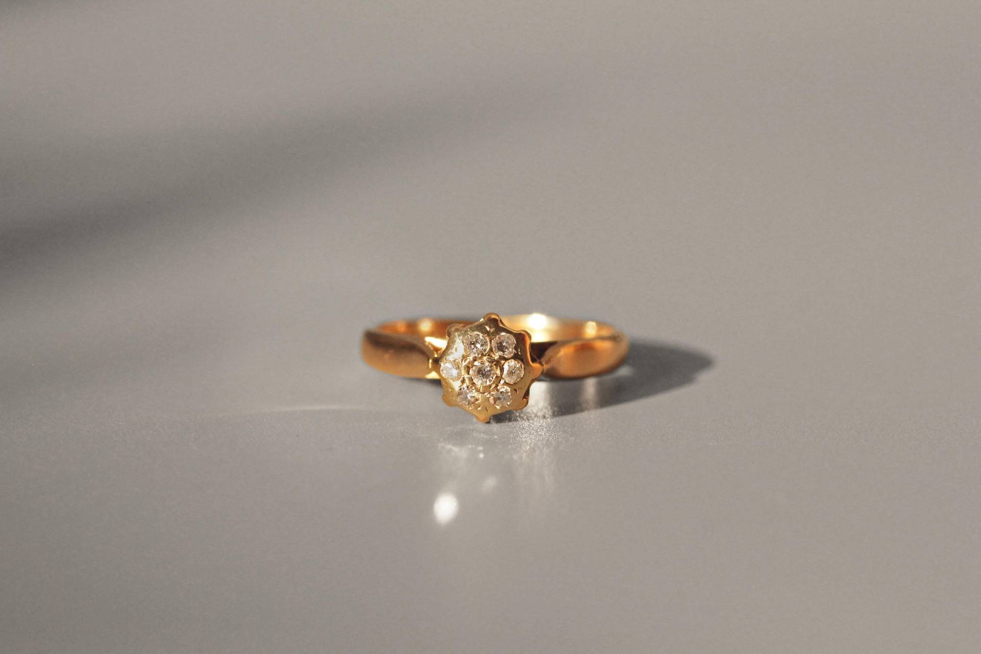 Vintage Diamant Ring, in 9 Karat Gold Vintage Diamant Ring, in 9 Karat Gold von CitrineAntiqueJewels