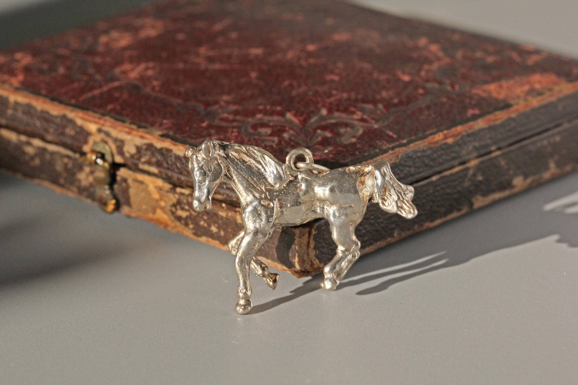 Vintage Hengst Pferd Charm Anhänger Aus Sterling Silber Vintage Hengst Pferd Charm Anhänger Aus Sterling Silber von CitrineAntiqueJewels