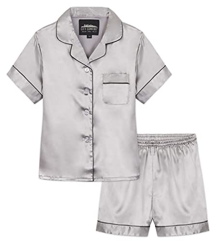 CityComfort Silk Pyjama Set für Mädchen, Kurze Schlafanzughose & Kurzärmliges Oberteil mit Kragen & Knopfleiste - Geschenke für Mädchen (Braungrau, 7-8 Jahre) von CityComfort