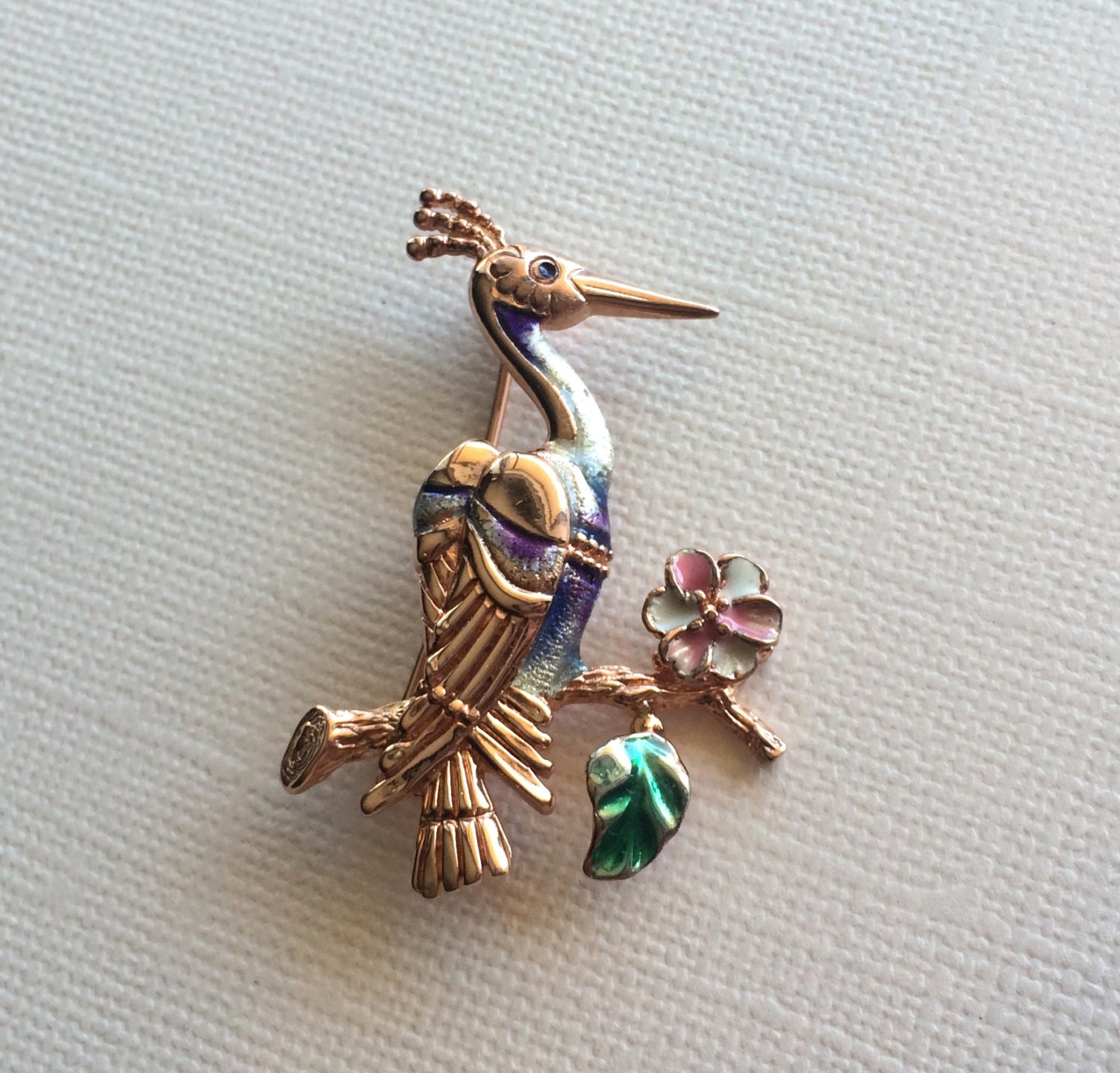 Leuchtende Pfauen Brosche Aus Sterling Silber | 18K Rosévergoldung von CityofJewelz