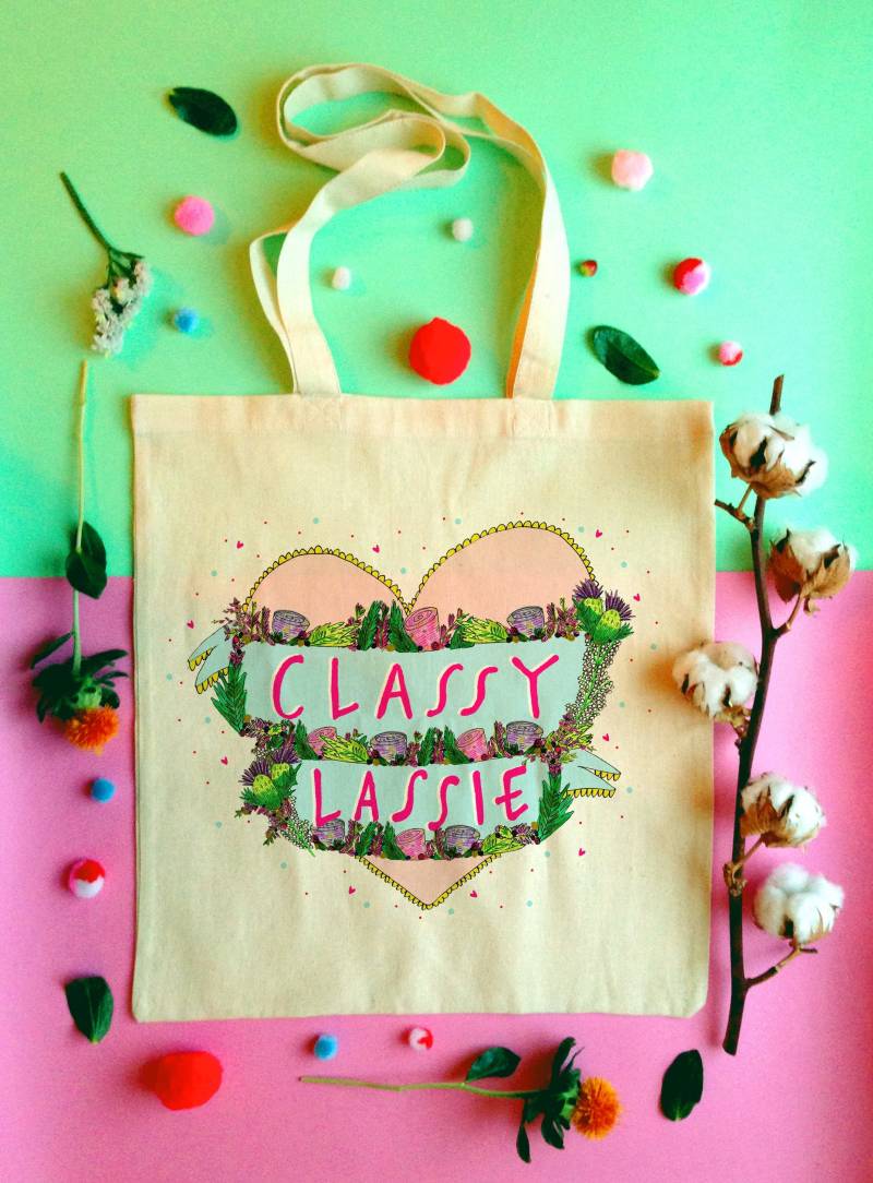 Edle Lassie Herz Tragetasche, Illustrierte Baumwoll Shopper Tasche Für Eine Classy Gal von ClaireBarclayDraws