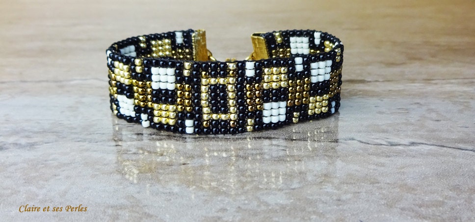 Schwarzes Armband Und Farben Auf Handel Gebaut. 6In Schwarzes Armband Und Farben Auf Handel Gebaut. 6In von Claireetsesperles