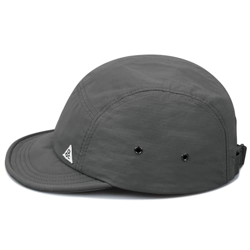 Clakllie 5 Panel Dad Nylon Kurzer Krempe Wasserdicht Atmungsaktive Laufkappe Schnelltrocknend Flat Brim Cap, Grau Clakllie 5 Panel Dad Nylon Kurzer Krempe Wasserdicht Atmungsaktive Laufkappe Schnelltrocknend Flat Brim Cap, Grau von Clakllie