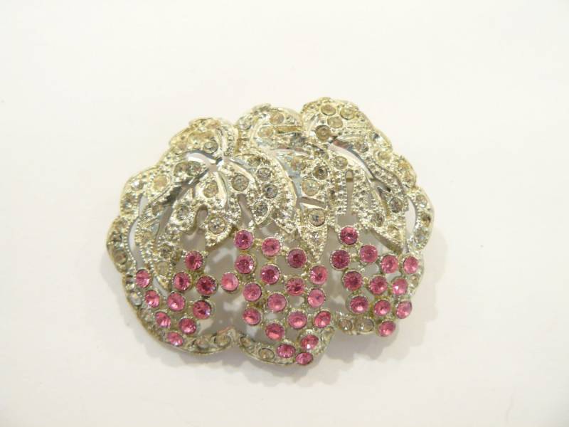 Schöne Vtg Jugendstil Rosa Strass Figural Traubenrebe Brosche/Pin von ClarabellesCloset