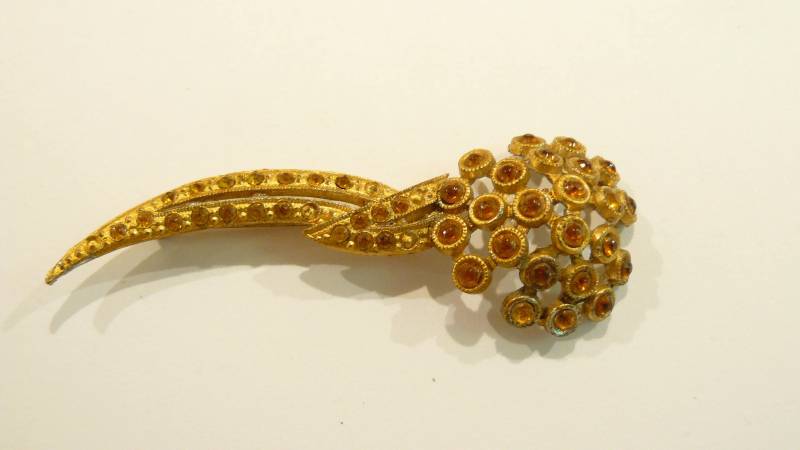 Vintage Art-Deco Citrin Strass & Gold-Ton-Topf Metall Blumenbrosche/Anstecknadel von ClarabellesCloset