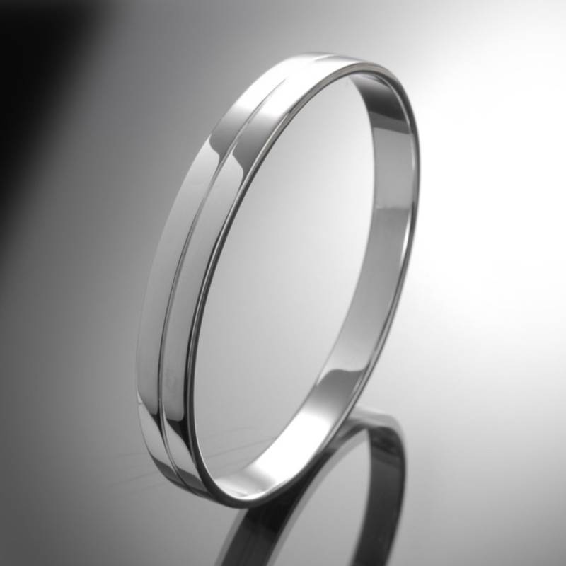 Armreif „Rim Ii" - Klare Linie, Rundes Profil, Aus Recyceltem 925 Sterling Silber von KathisSilberschmuck