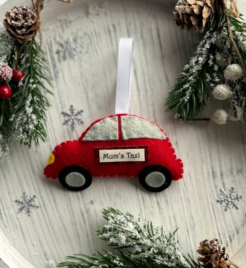 Personalisierte Auto Ornamente 2024 Fahrzeug Weihnachtsschmuck Erste Weihnachtsdekoration Jungen Autoschmuck Für Baum Benutzerdefinierte von ClaresLittleGifts