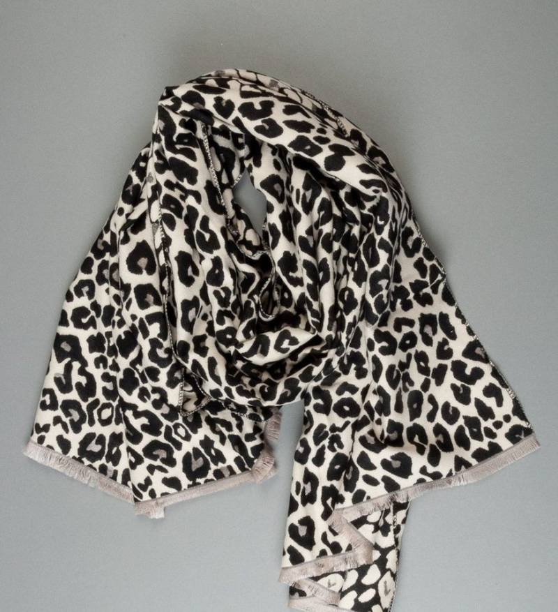 Clarina Halstuch von Clarina