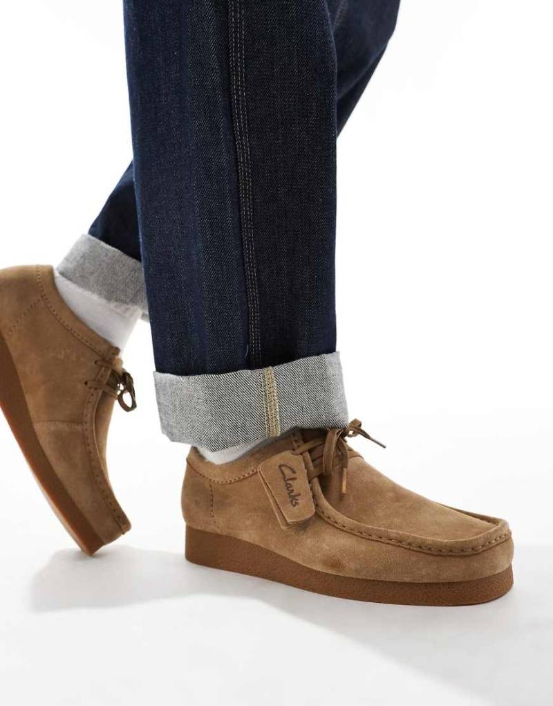 Clarks - Wallabee EVO - Schuhe in dunklem Sand-Neutral von Clarks