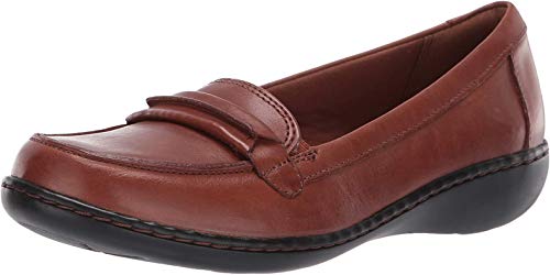 Clarks Womens Ashland Lily Closed Toe Loafers von Clarks