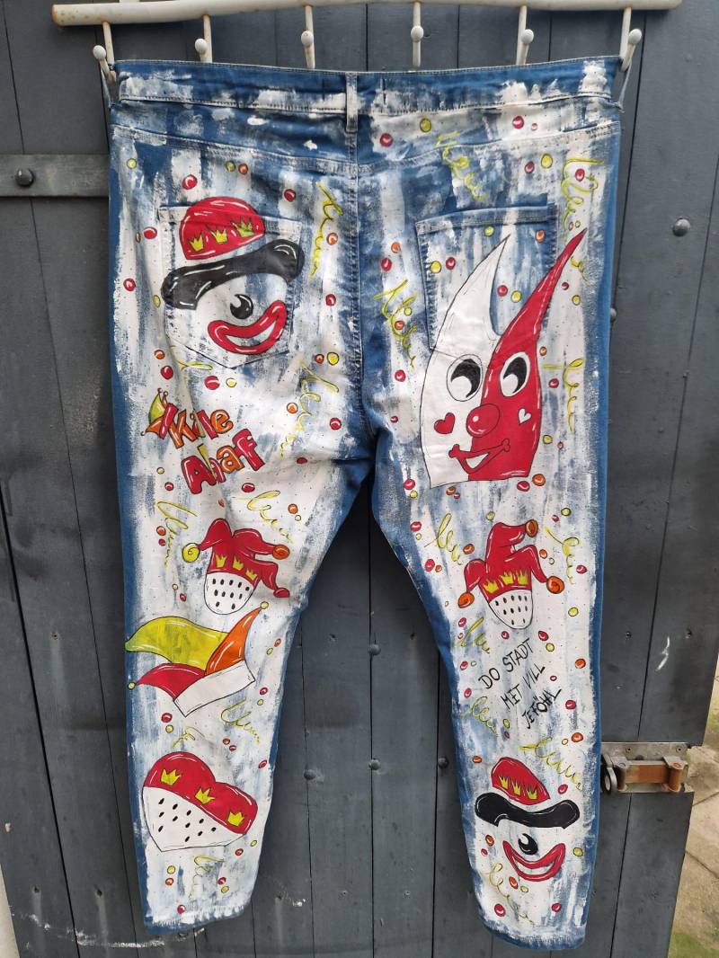 Jeans Hose Köln Cologne Karneval Unikat Größe 48 von ClarksDodi