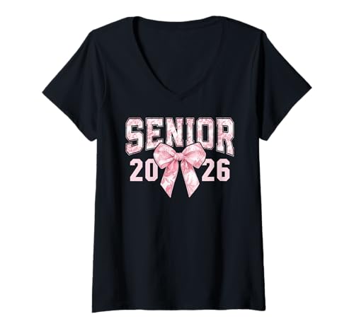 Damen Coquette Bow Preppy Toile für Senioren 2026, Abschlussklasse 26 T-Shirt mit V-Ausschnitt Damen Coquette Bow Preppy Toile für Senioren 2026, Abschlussklasse 26 T-Shirt mit V-Ausschnitt von Class of 2026 Graduation Senior 26 Grad Floral Bow