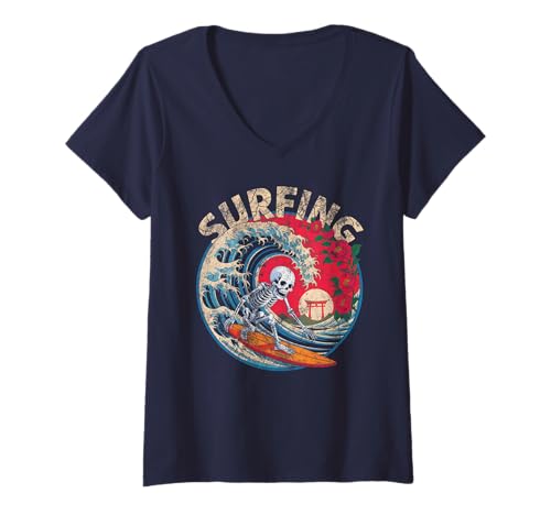 Damen Lustiges Skelett Surfen oder Die Surfer Dia De Los Muertos Surf T-Shirt mit V-Ausschnitt Damen Lustiges Skelett Surfen oder Die Surfer Dia De Los Muertos Surf T-Shirt mit V-Ausschnitt von Class of 2026 Seniors Day of Dead Love Flowers Art