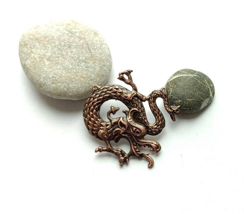 190062 - Drache Zinnanhänger Altkupferfarben von ClassOfGlass