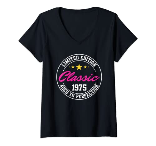 Damen Pink Classic Born 1975 Geburtstagsgeschenk Limited Damen T-Shirt mit V-Ausschnitt Damen Pink Classic Born 1975 Geburtstagsgeschenk Limited Damen T-Shirt mit V-Ausschnitt von Classic Born In 1975 Limited Edition Apparel