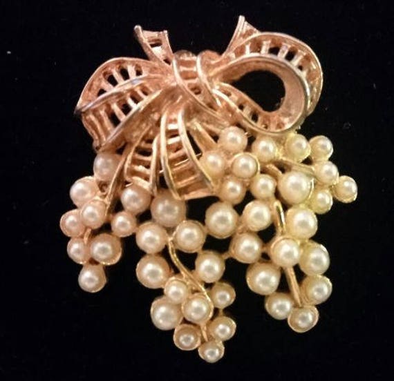 Vtg Trauben Brosche. Perfekt Für Weinverkostungen von ClassicBagsSP