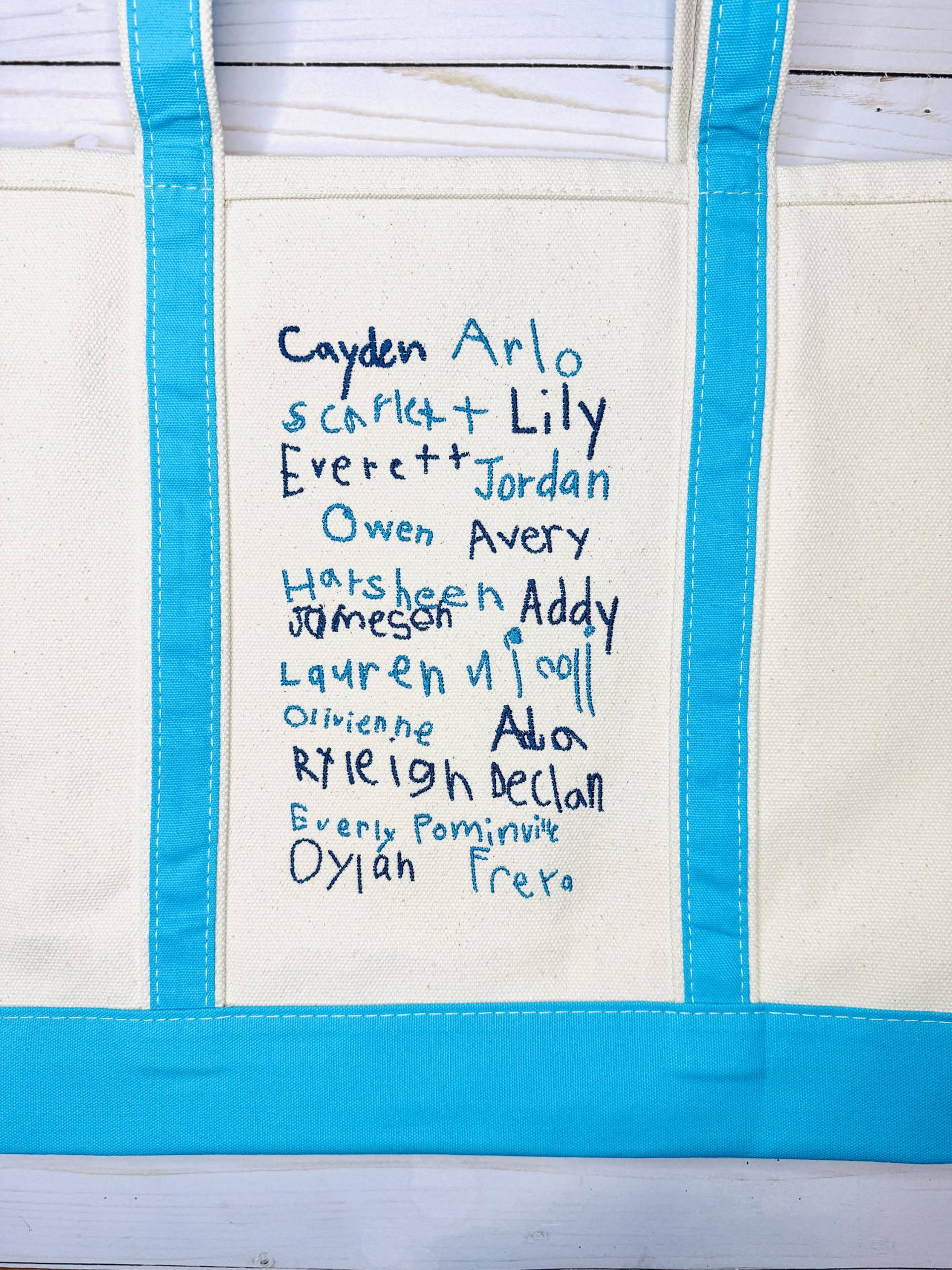 Bestickte Lehrertasche Personalisiertes Klassengeschenk, Handgeschriebene Namen von ClassicMonogramGifts