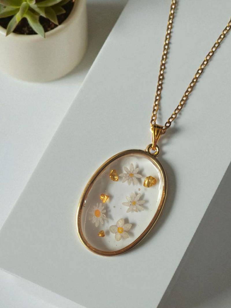 Handgemachte Harz Kette - Leichter Anhänger Mit Blumen Schmuck Damen Geschenkidee Vintage Boho von ClassicNeuroFlair