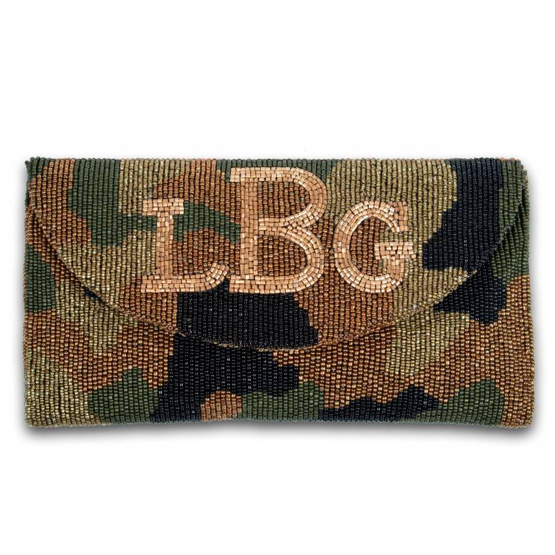 Halbmond Klappe Custom Perlen Camo Monogramm Kupplung von ClassicPrepMonograms