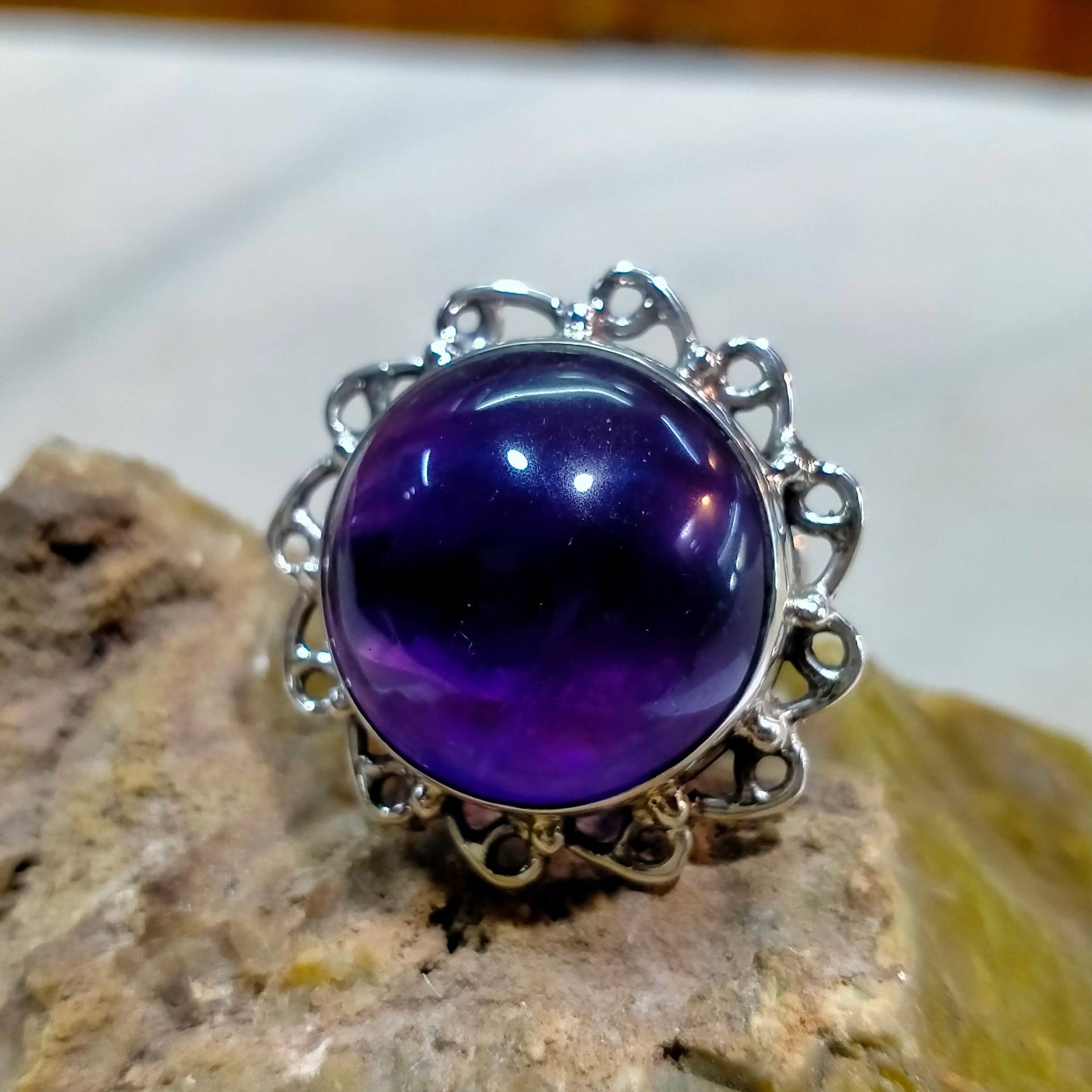 Amethyst Ring Statement 925 Sterling Silber Handwerker Schmuck Geschenk Für Sie Stein Größe 20x20 Mm A-264 von ClassicsgemsJewelry