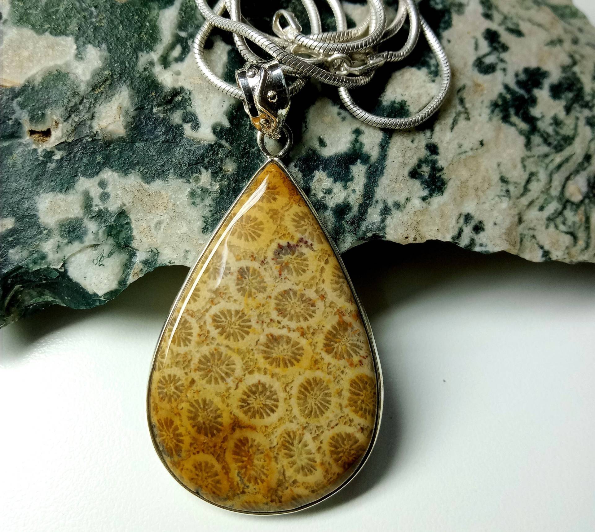 Fossile Koralle Silberanhänger Anhänger 925 Soild Sterling Silber Fossil Halskette Boho B 265 von ClassicsgemsJewelry