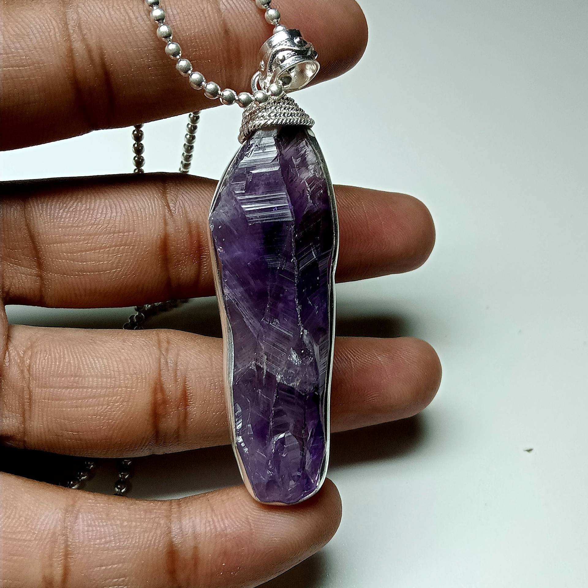 Rohe Amethyst-Halskette, Heilende Rauer Edelstein-Schmuck, Lange Boho-Halskette, Zierlicher Naturstein-Anhänger Aus 925Er Sterlingsilber von ClassicsgemsJewelry