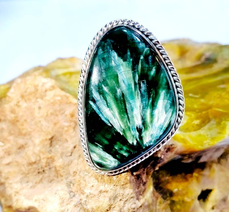 Seraphinit Ring 925 Sterling Silberring Statement Grün Boho Handmade Einzigartiger Designer Geschenk Herb185 von ClassicsgemsJewelry