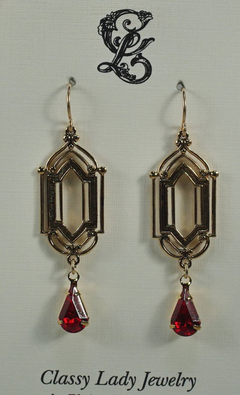 Handgefertigte Art Deco Rote Swarovski Kristall Ohrringe Vergoldet Handgefertigte Art Deco Rote Swarovski Kristall Ohrringe Vergoldet von ClassyLadyElaine