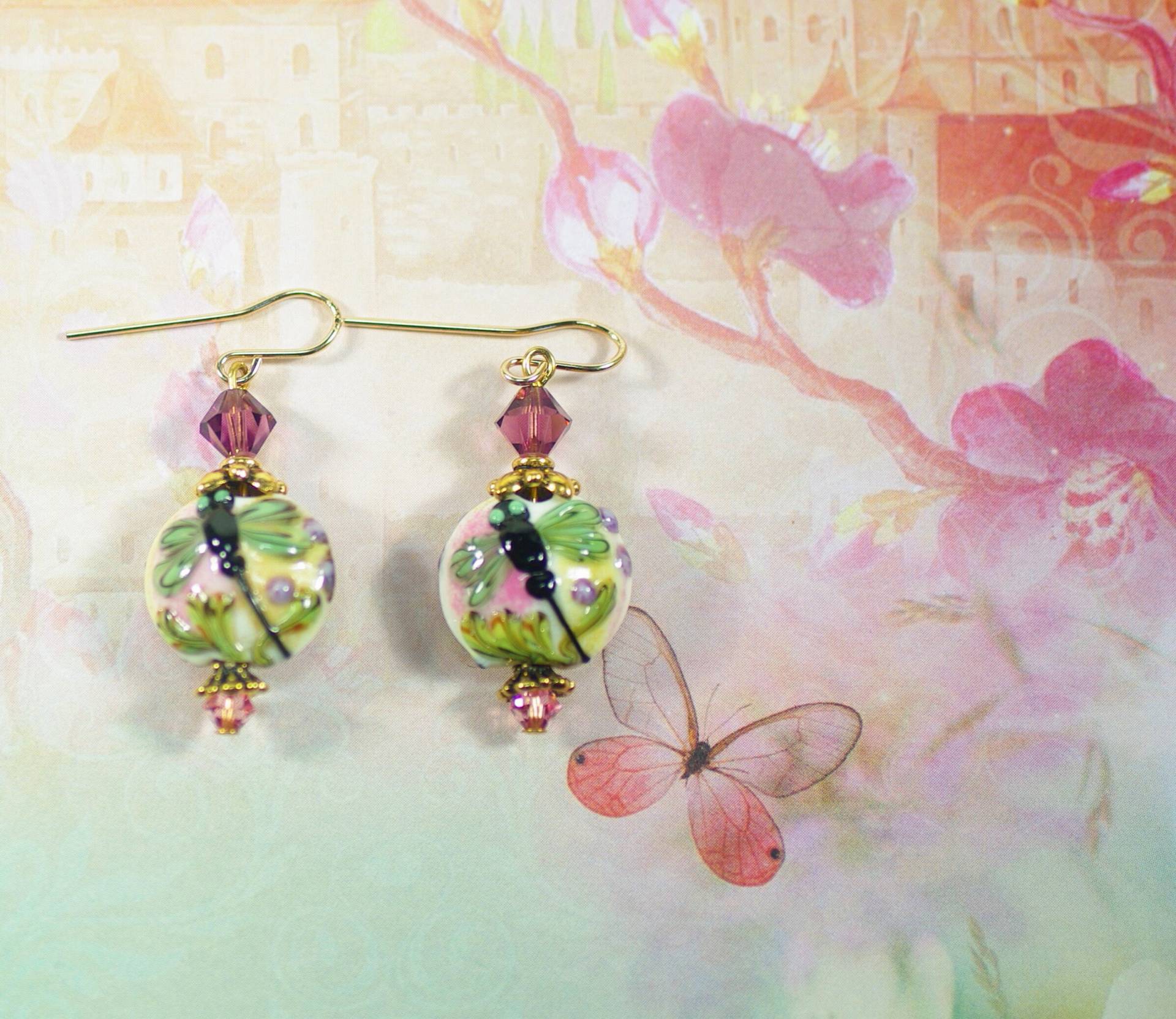 Handgefertigte Lampwork Libellen Ohrringe Swarovski Kristalle, Altgold Handgefertigte Lampwork Libellen Ohrringe Swarovski Kristalle, Altgold von ClassyLadyElaine
