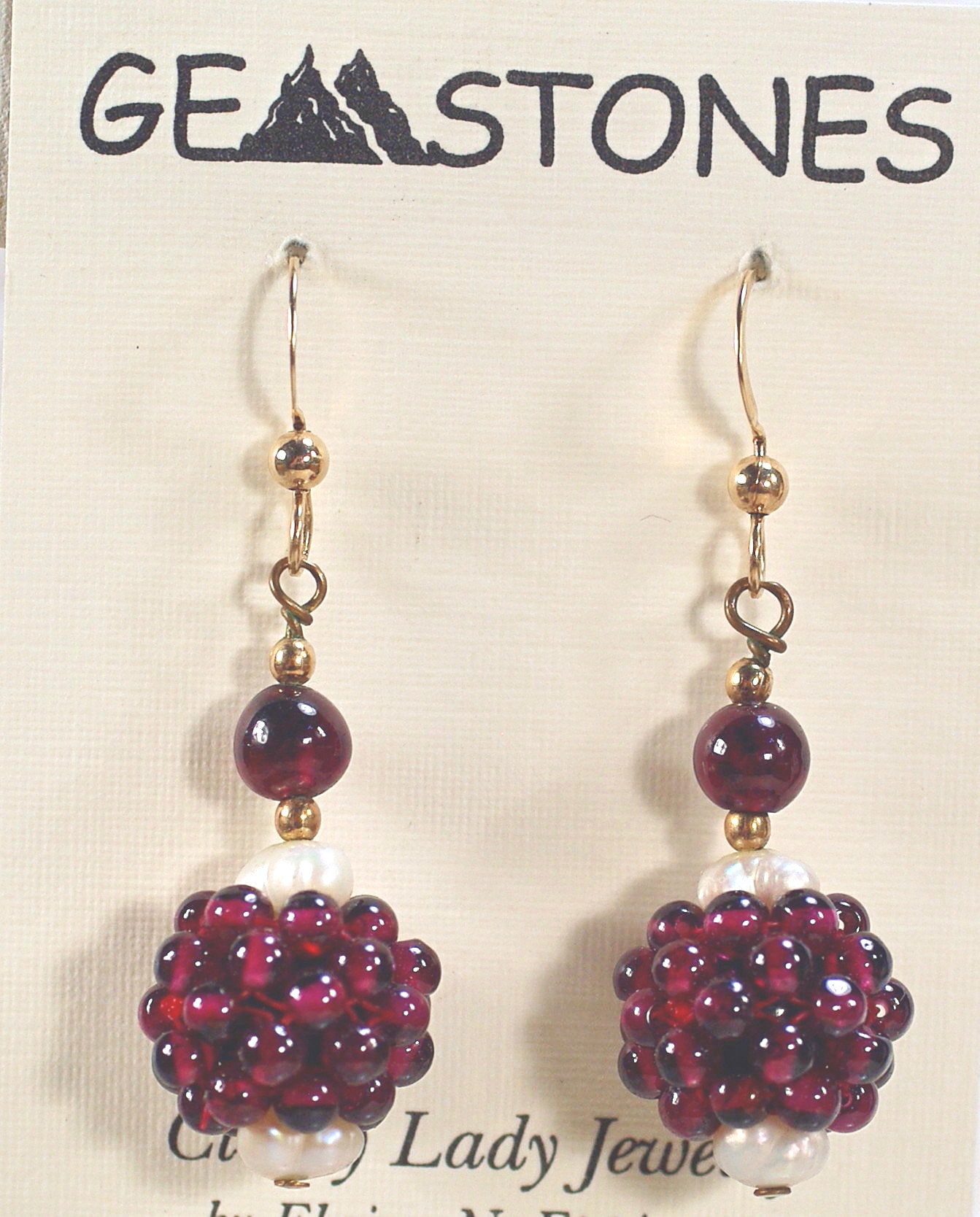 Natürliche Granat-Cluster-Ohrringe Echte Halb Kostbare Januar Geburtstags-Ohrringe, Granat-Perlen-Ohrringe von ClassyLadyElaine