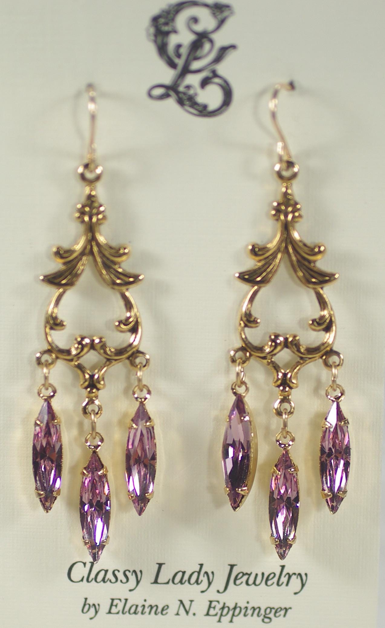 Swarovski Crystal Chandelier Ohrringe Individuelle Ohrringe, Victorian Style, Amethyst & Gold Swarovski Crystal Chandelier Ohrringe Individuelle Ohrringe, Victorian Style, Amethyst & Gold von ClassyLadyElaine