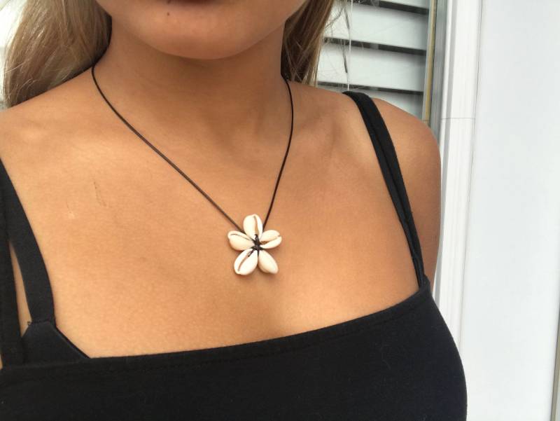 Reguläres Collier, Collier Cauri, Beachy, Feines Boho Bijoux Océan von ClassyLeather
