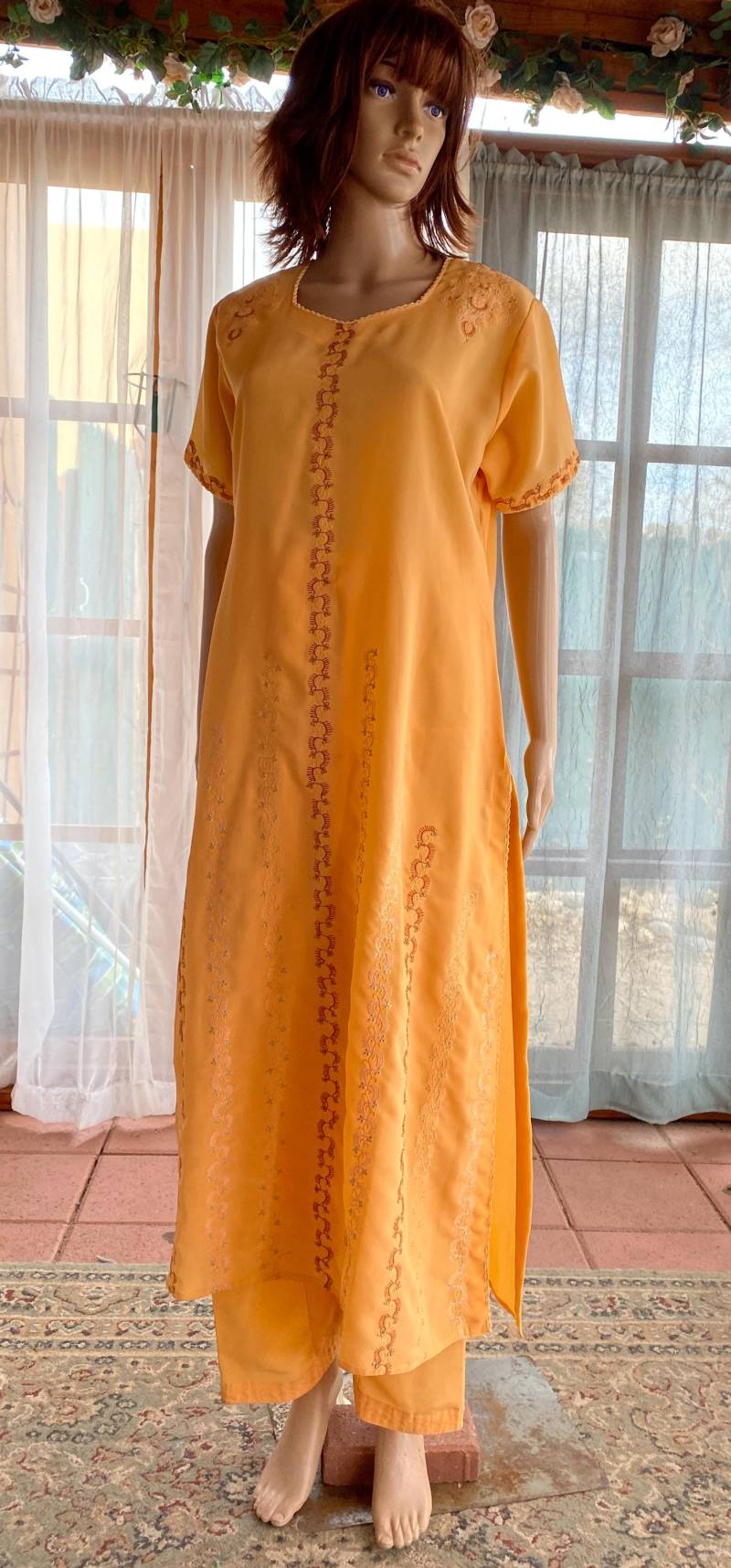 Bestickter Salwar Kameez Orange Kurta Tunika Mit Haremshose M/L von ClassyRagsVintage