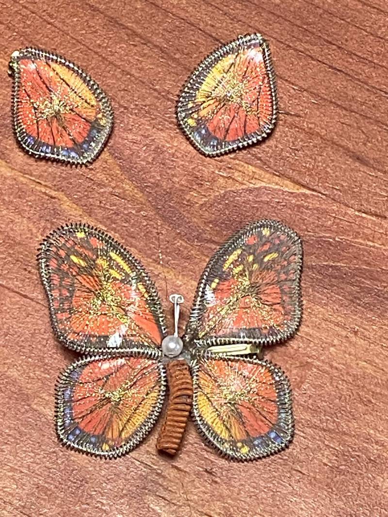 Vintage 70's - Macrame Orange Schmetterling Pin- Und Ohrclips von ClassyRagsVintage